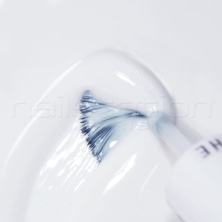 aura | Breathable and water permeable nail polish | Semi-transparent milky white