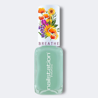 menthe glacée | Breathable and water permeable nail polish | Green