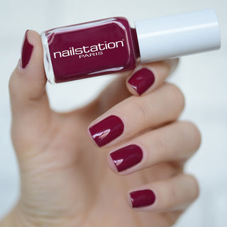 miss | Fuchsia red nail polish